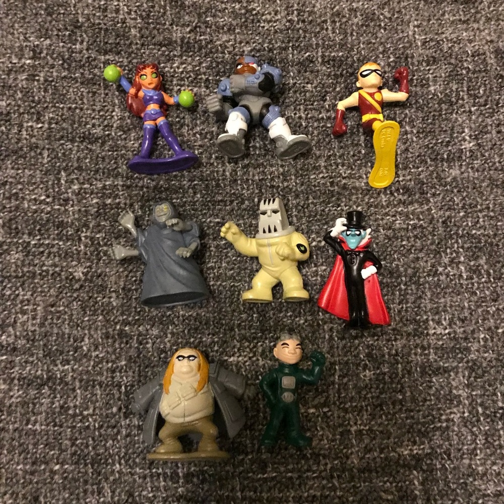 Teen Titans Mini Figure Lot